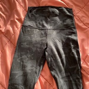 Lululemon Black Camo Align Pant 28”